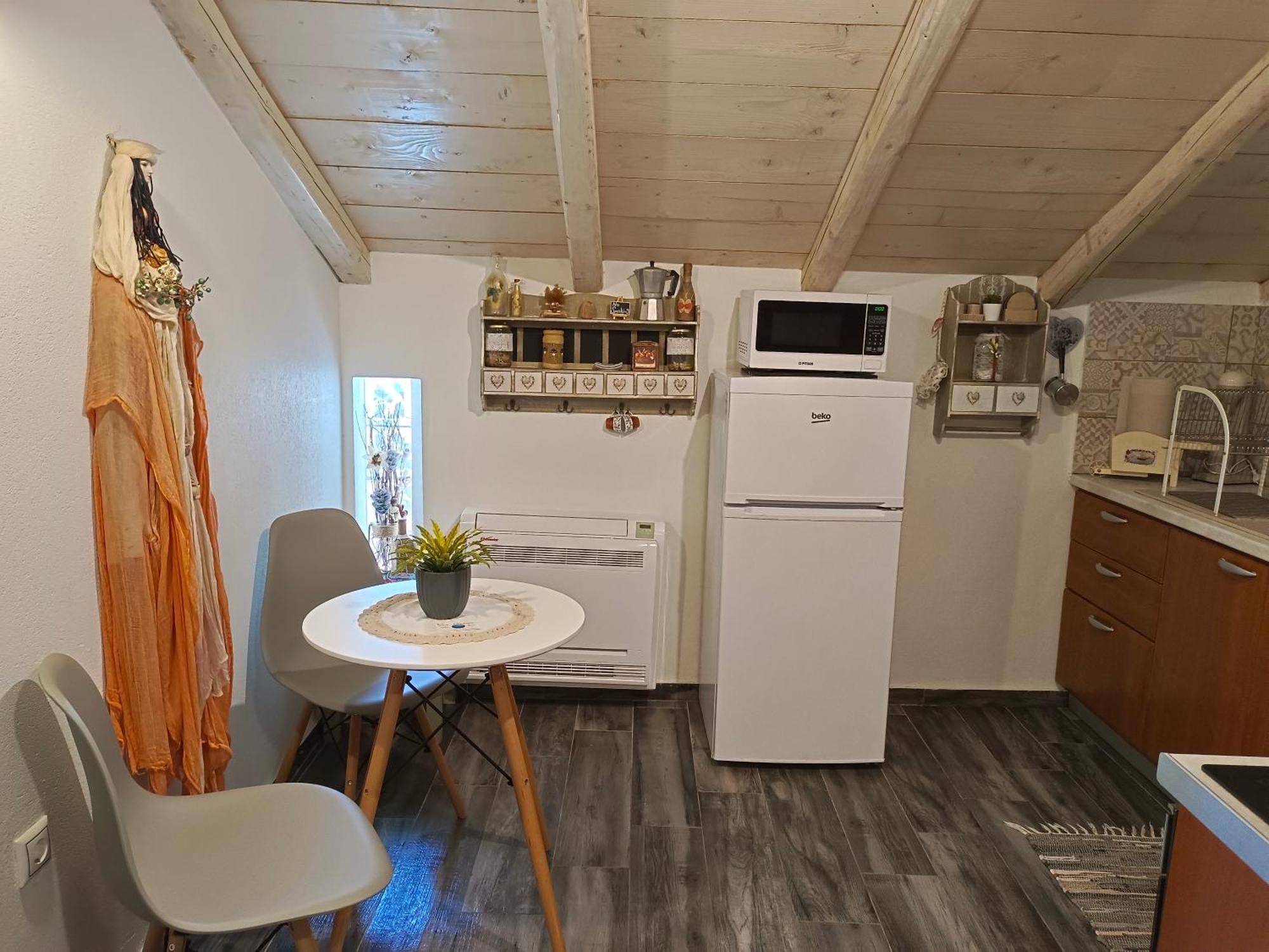 Studios Yalos โคเรฟตอน ภายนอก รูปภาพ