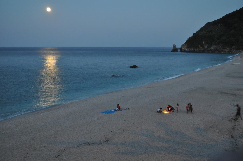Studios Yalos โคเรฟตอน ภายนอก รูปภาพ
