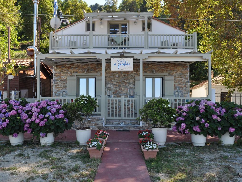 Studios Yalos โคเรฟตอน ภายนอก รูปภาพ