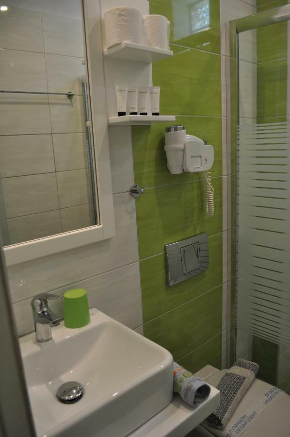 Studios Yalos โคเรฟตอน ภายนอก รูปภาพ