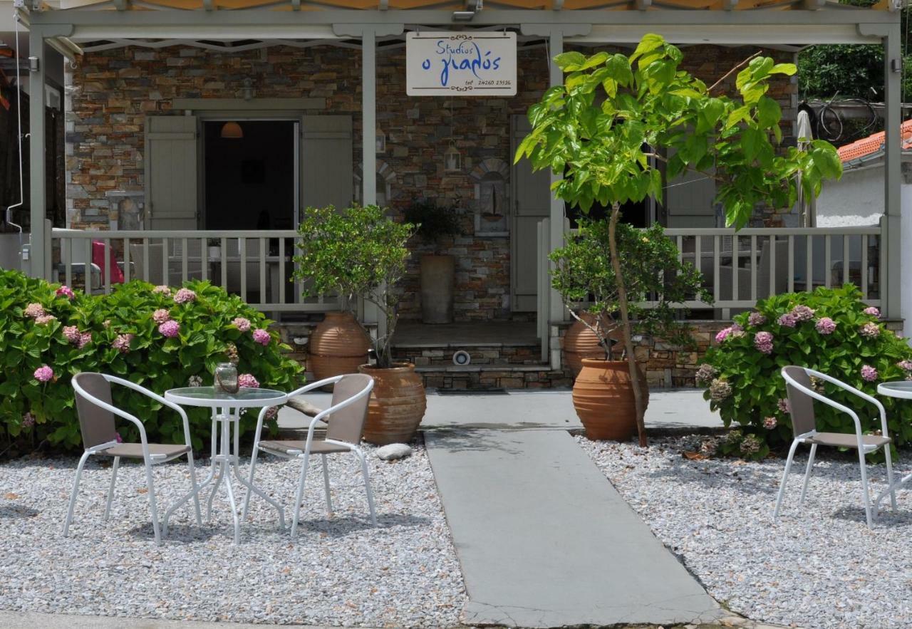 Studios Yalos โคเรฟตอน ภายนอก รูปภาพ