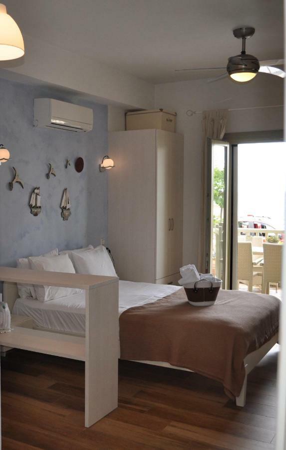 Studios Yalos โคเรฟตอน ภายนอก รูปภาพ
