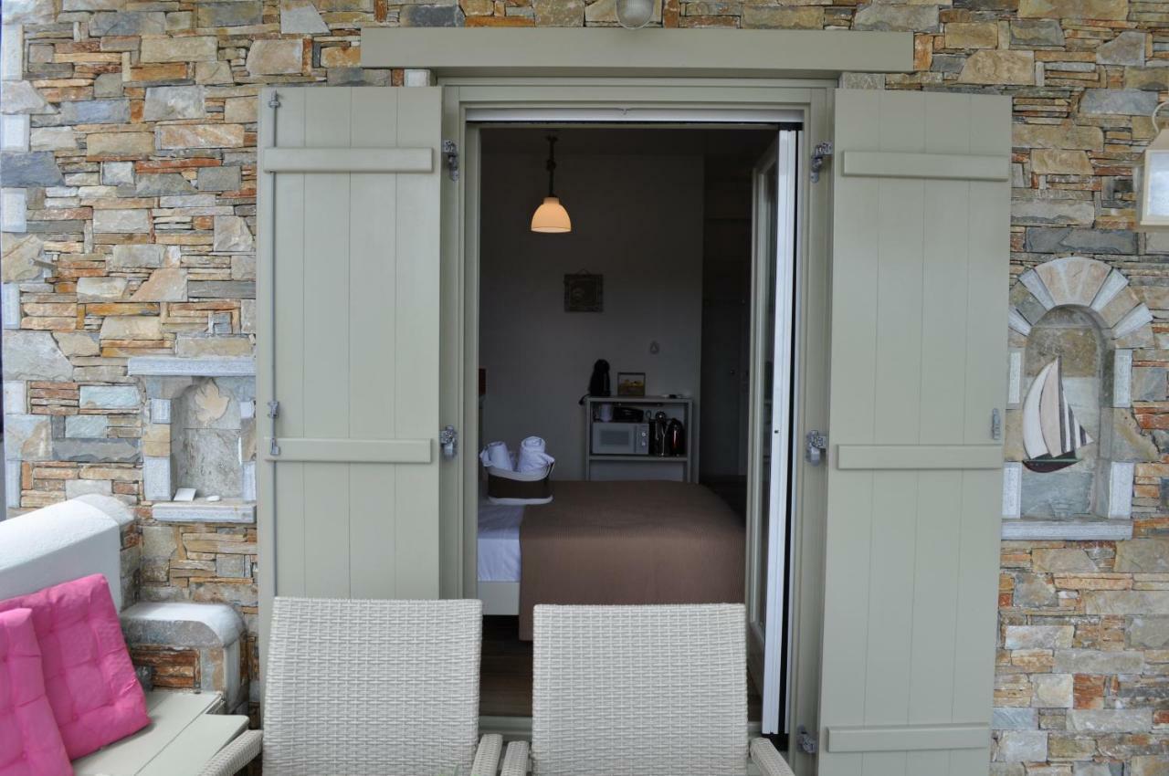Studios Yalos โคเรฟตอน ภายนอก รูปภาพ
